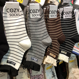 韩国进口COZY袜子木耳花边洛丽塔少女袜条纹控中筒字母棉袜4079