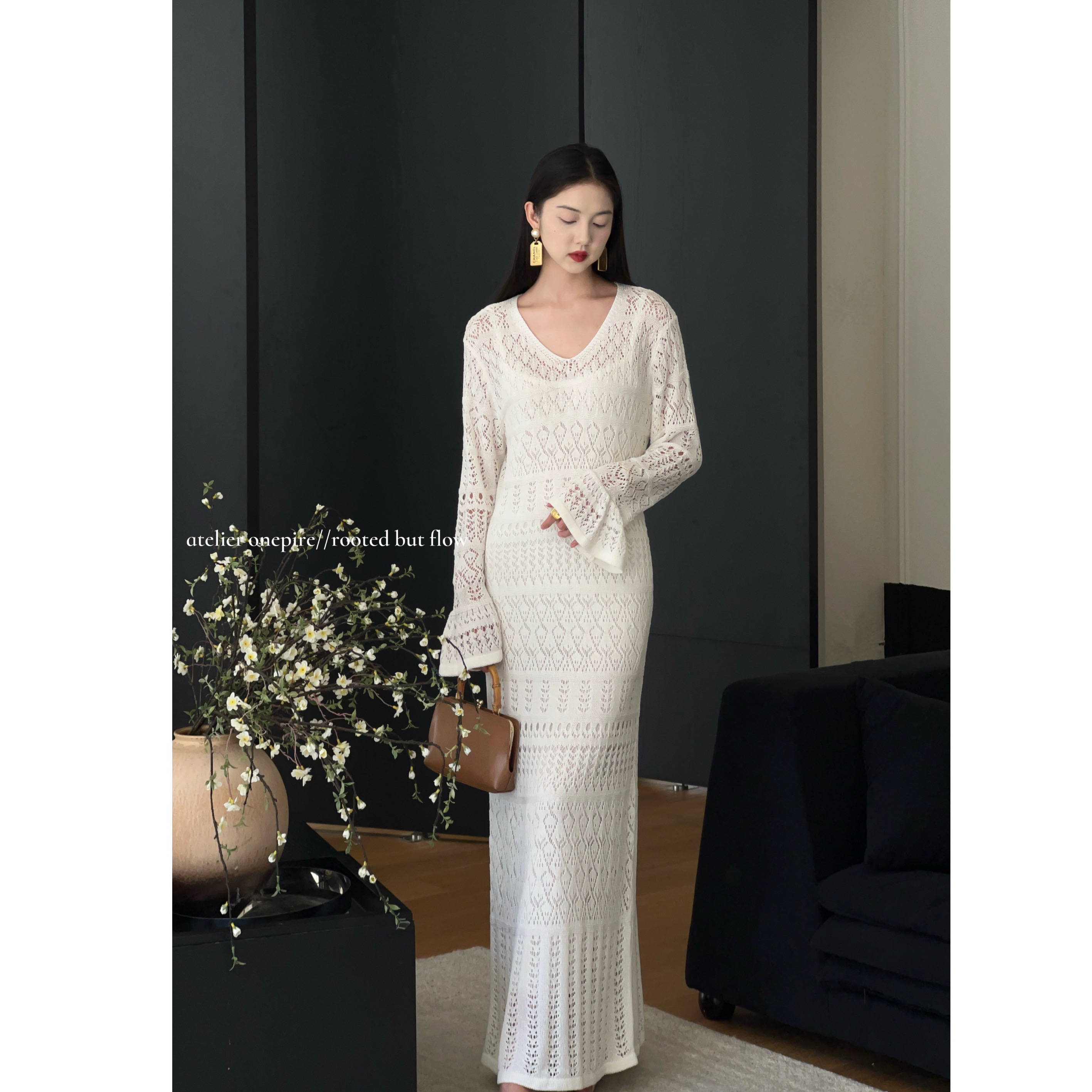 【现货】Onepire|《月下素笺》chao重工钩花荷叶袖连衣裙(送内搭