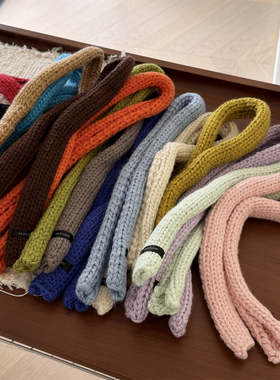 韩单多巴胺纯色针织短款腊肠小围巾百搭复古风装饰法棍绕一圈围脖