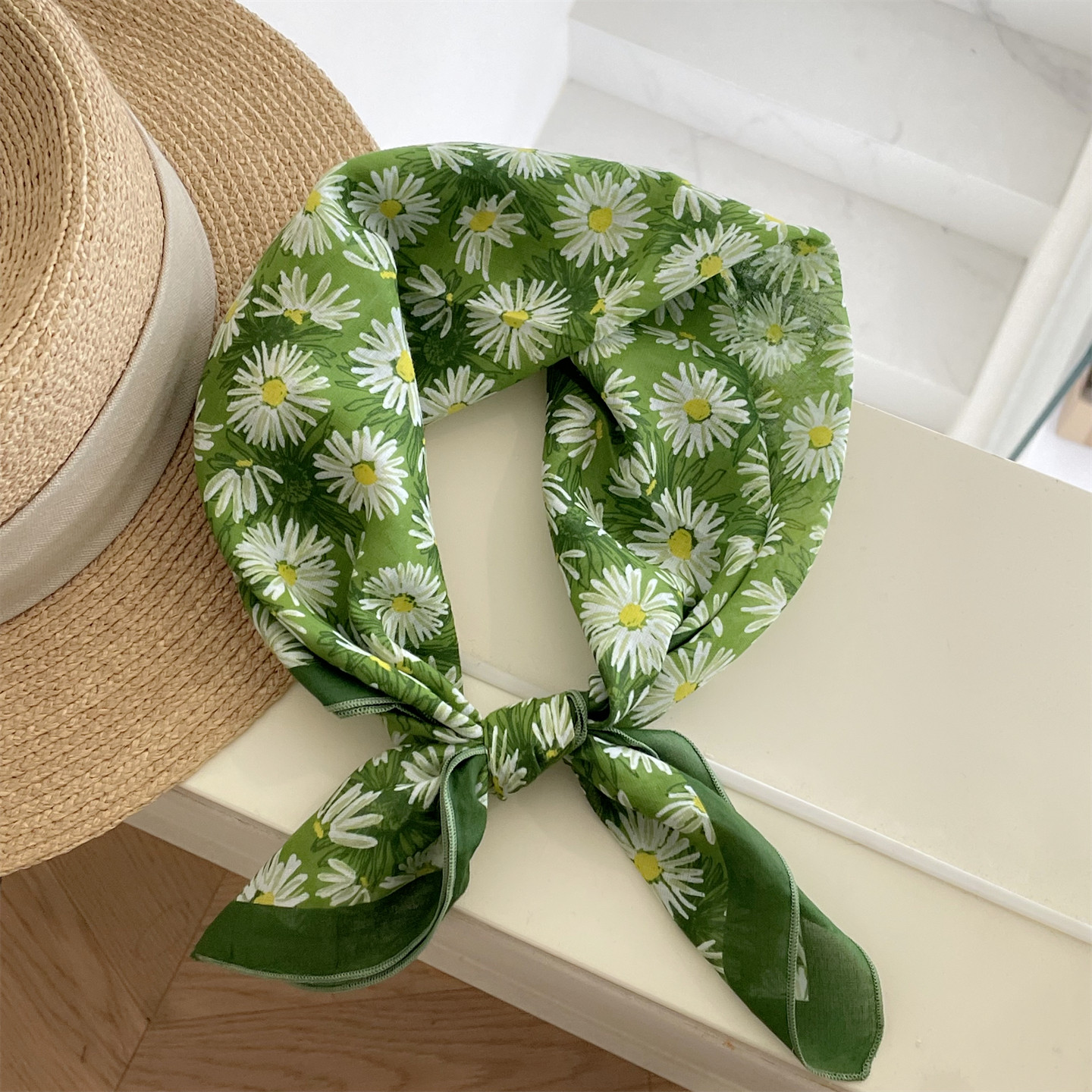 雏菊花韩系小清新春夏小方巾文艺范洋气包头巾纯棉新款碎花丝巾女