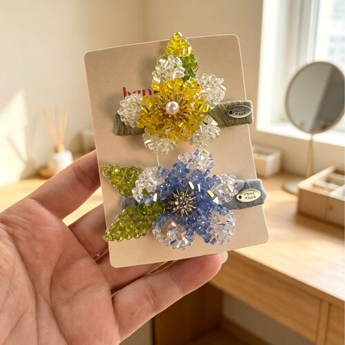 2个水晶花瓣精品鸭夹，侧面碎发夹