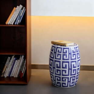 新中式青花瓷鼓墩陶瓷坐墩书房装饰摆件方胜纹中式凳子