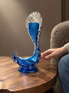 意式极简蓝色琉璃海浪桌面摆件