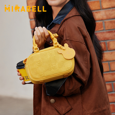 Mirabell/美丽宝2025秋季商场同款维尼小熊联名款斜挎保龄球包