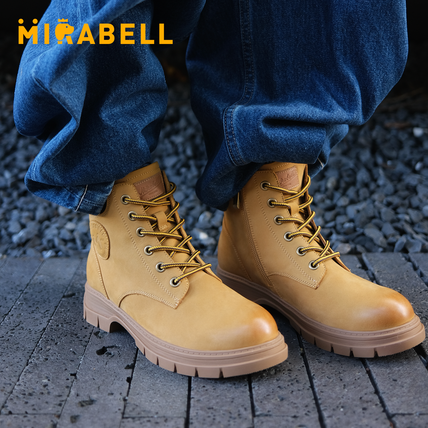 Mirabell/美丽宝2025冬季商场同款马丁靴时尚女皮靴U2U04DD5