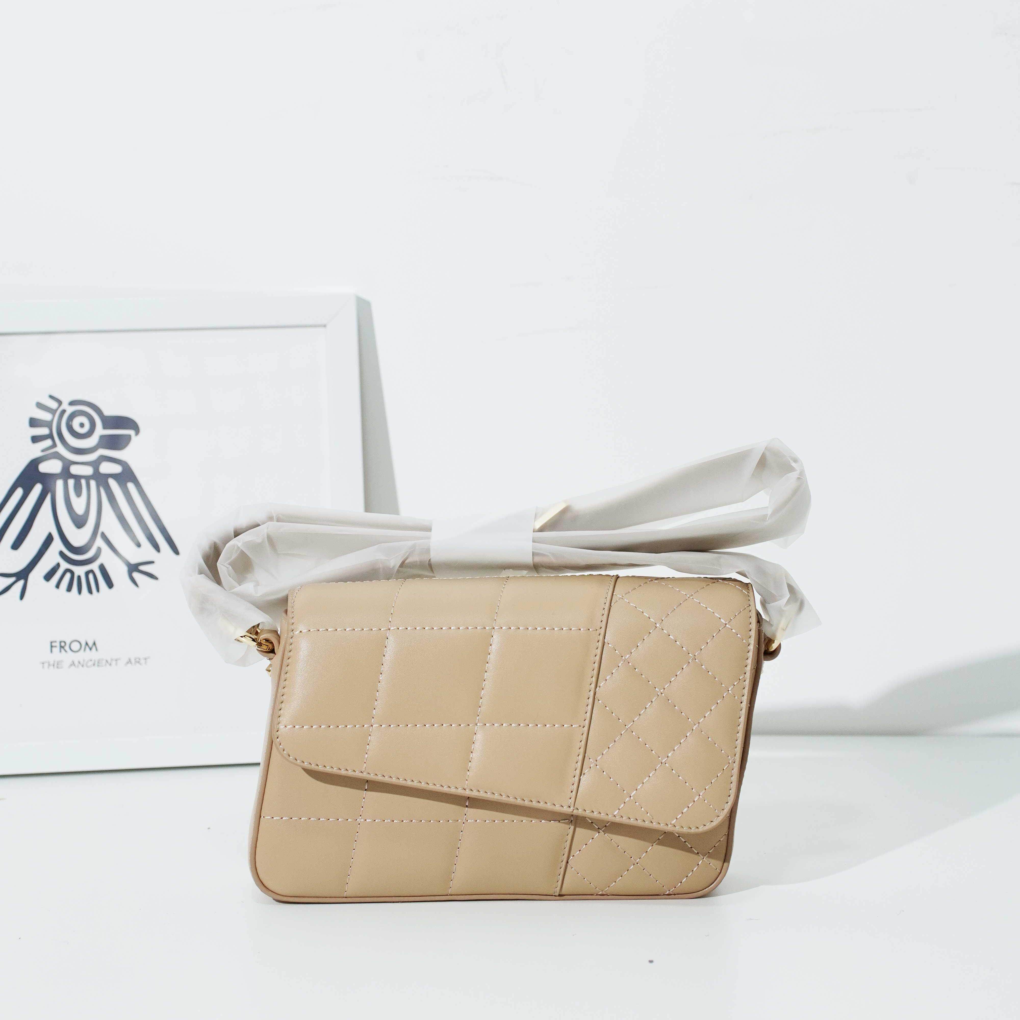 （品牌特卖）KH 专柜正品女包休闲时尚单肩包斜跨包MZ022