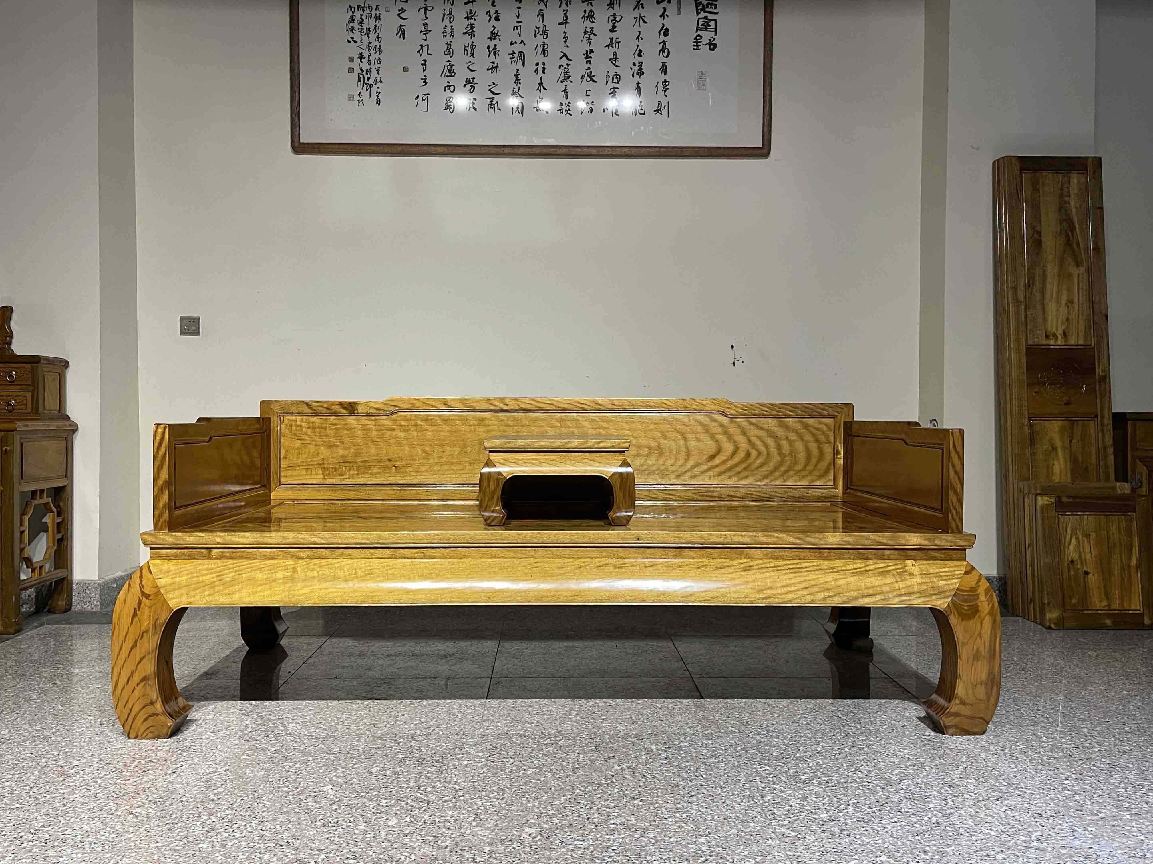 成都龙福金丝楠木家具罗汉床卯榫结构四川小叶桢楠拆房老料床床榻