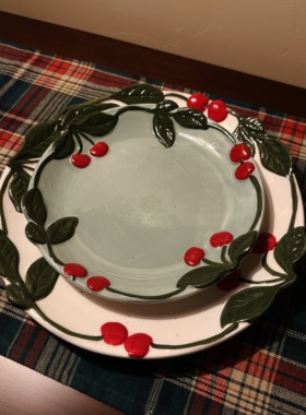 美式乡村樱桃陶瓷盘YAYSA浮雕餐盘ins风家用装饰摆件点心盘