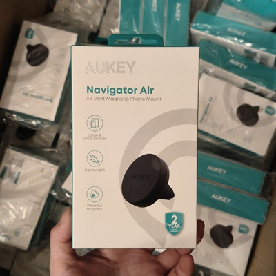 AUKEY磁吸出风口车载手机支架