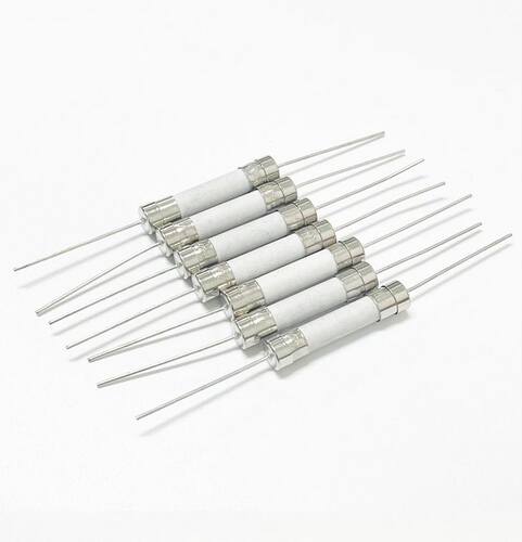 陶瓷保险管6X30250V15A全新