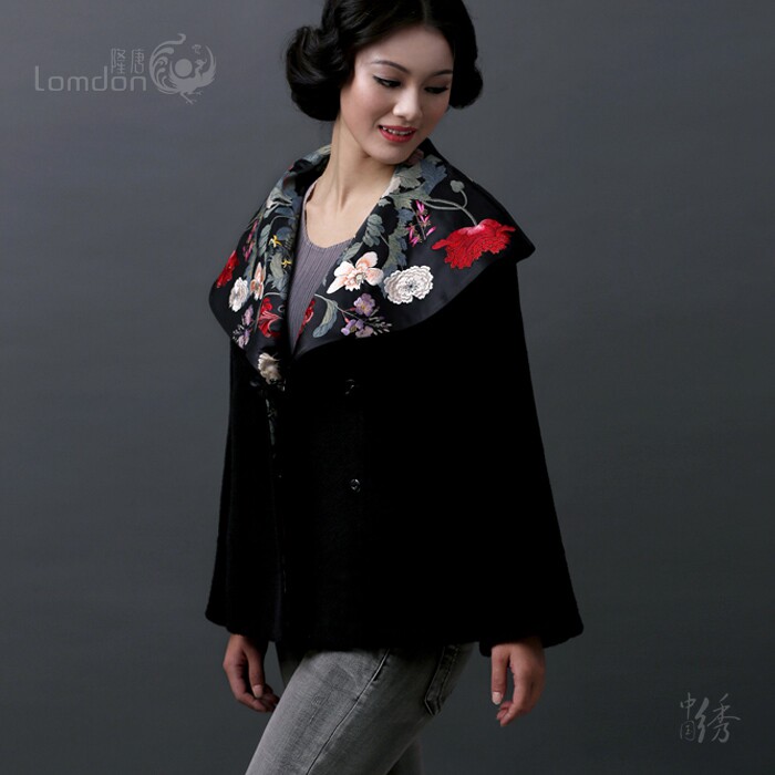 隆唐新款花案手工刺绣秋冬中国风女短款大衣修身纯羊毛外套M268