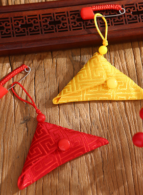 三角福袋免缝纽扣空袋子符袋平安护身符袋香包胎毛收纳别针挂绳