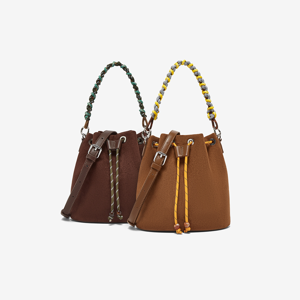 百思图25秋季新款miu系水桶包