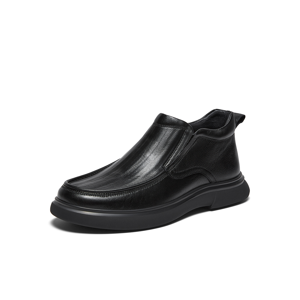 百思图2025冬季新款加绒休闲皮鞋