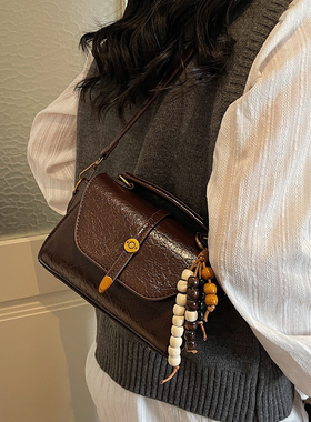 秋冬超火小方包包女士2026新款时尚百搭单肩斜挎包高级质感手提包