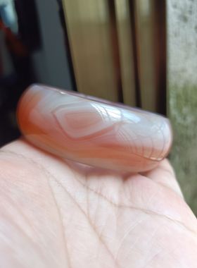 正品一物一拍天然巴西红俏玛瑙手镯加宽加厚时尚百搭女环58mm147