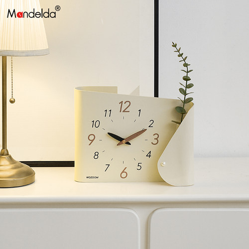 【该商品已降价】玄关座钟摆件