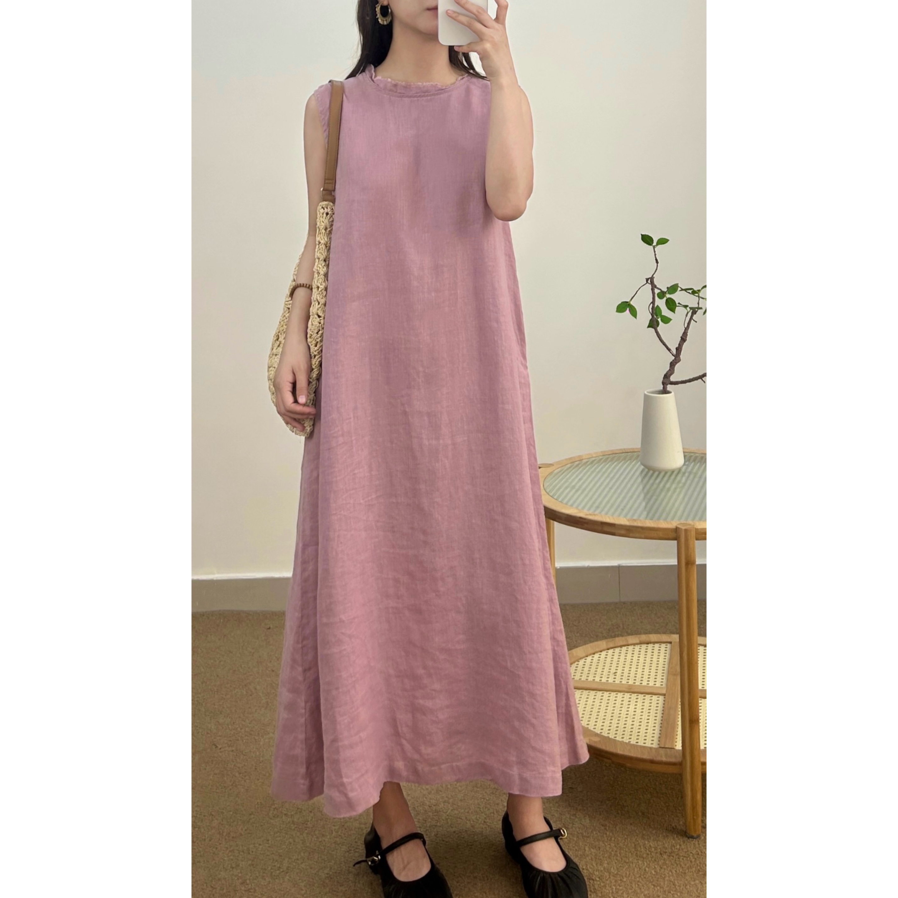 半自由2025夏季新款文艺复古宽松显瘦女士背心裙小众无袖纯色