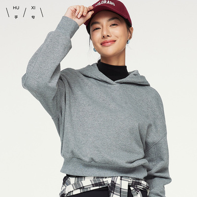 乎兮2024秋冬新款金银丝长袖短款蝙蝠袖连帽套头卫衣女早秋