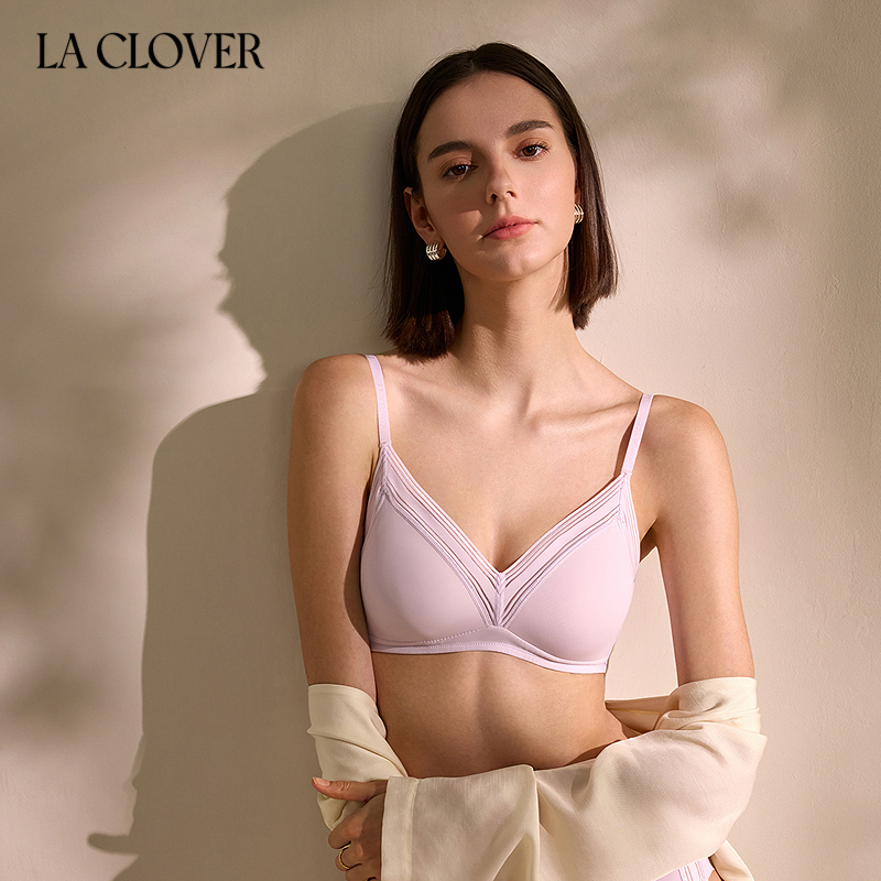 La Clover镜像无托模杯聚拢内衣女简约线条CC16AD1