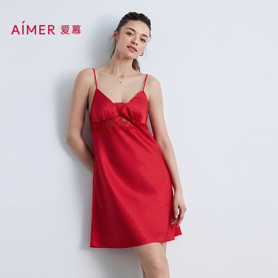 爱慕25秋冬好事将近睡衣女红色细肩带吊带睡裙AM42B601