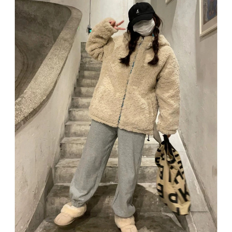 羊羔毛绒连帽外套女秋冬新款加厚咖色棉服毛绒绒短款宽松棉服上衣