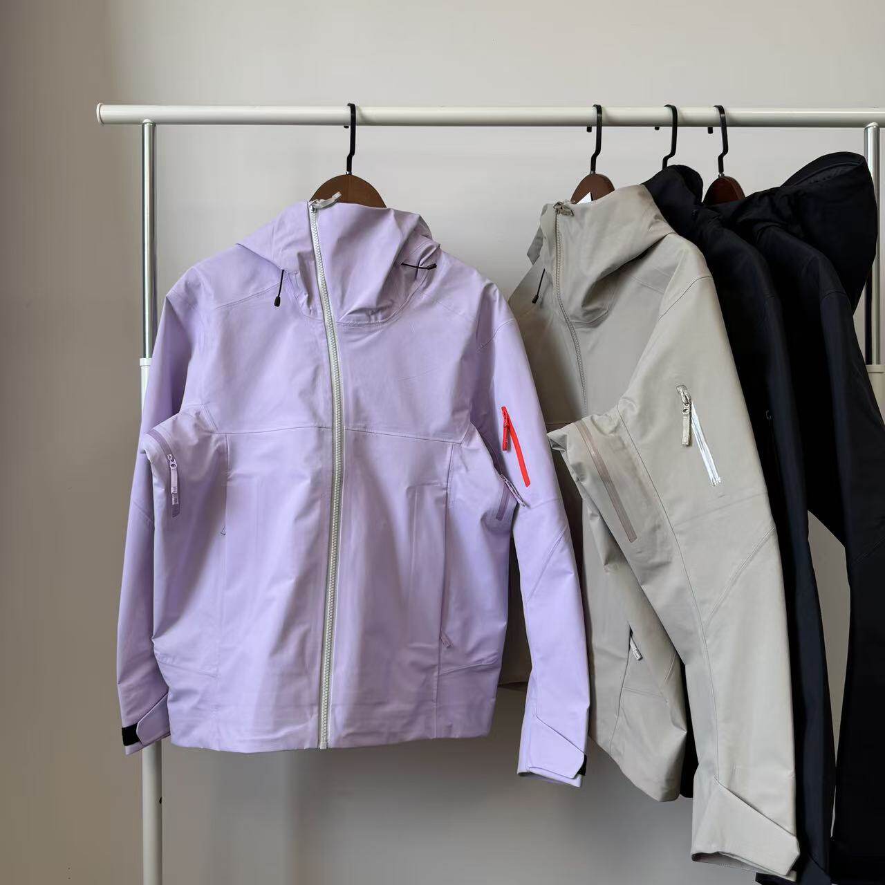 秋冬户外徒步登山滑雪防风防水全压胶硬壳冲锋衣男女连帽风壳夹克,户外/登山/野营/旅行用品,冲锋衣,淘宝优惠券,粉丝福利购,淘宝优惠卷