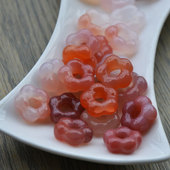 君绾青丝纯天然无优化盐源玛瑙雕刻海棠花花镂空吊坠手工饰品DIY