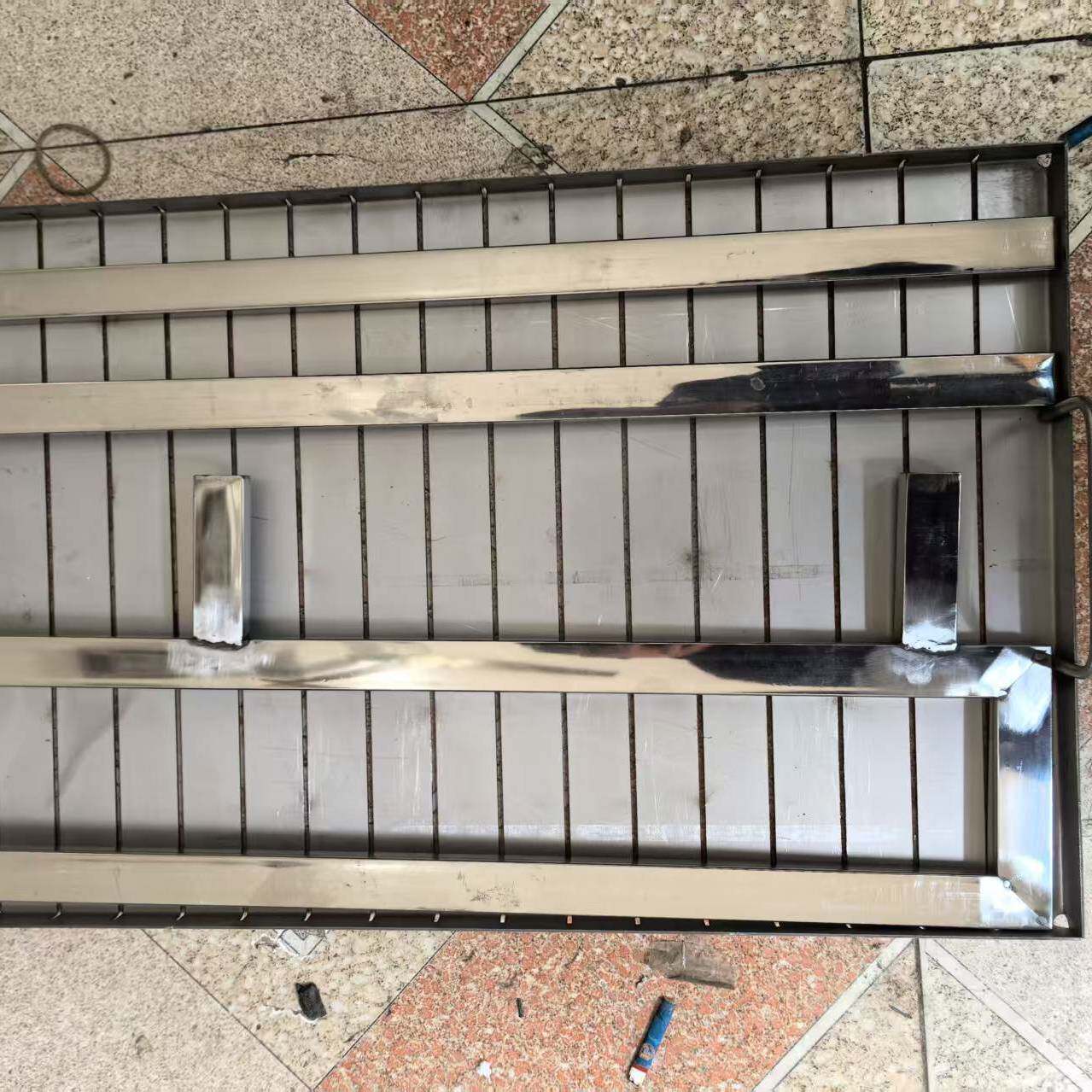 千层饼榴莲饼分割器多块不锈钢