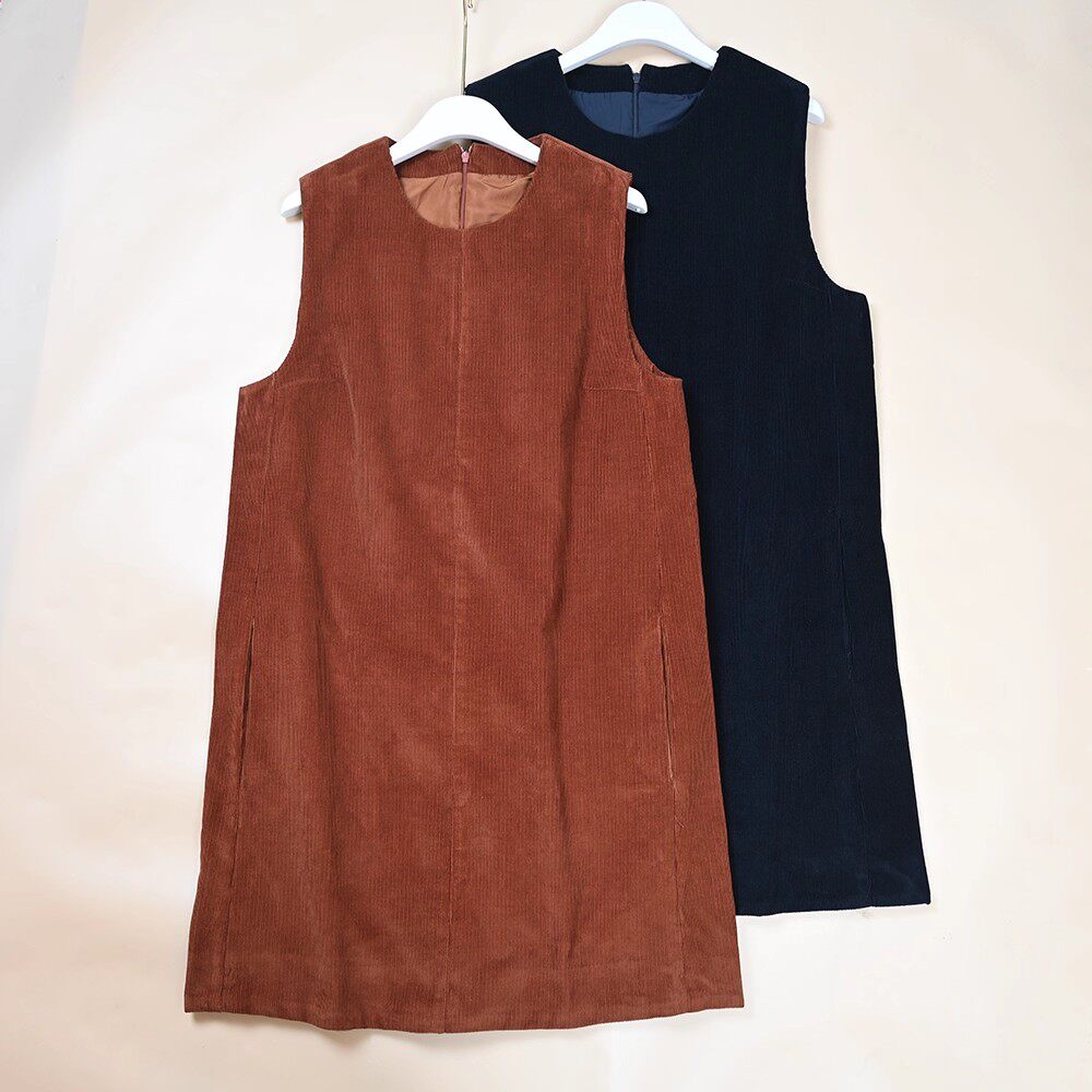 女士春秋复古文艺少女感灯芯绒圆领无袖背心连衣裙