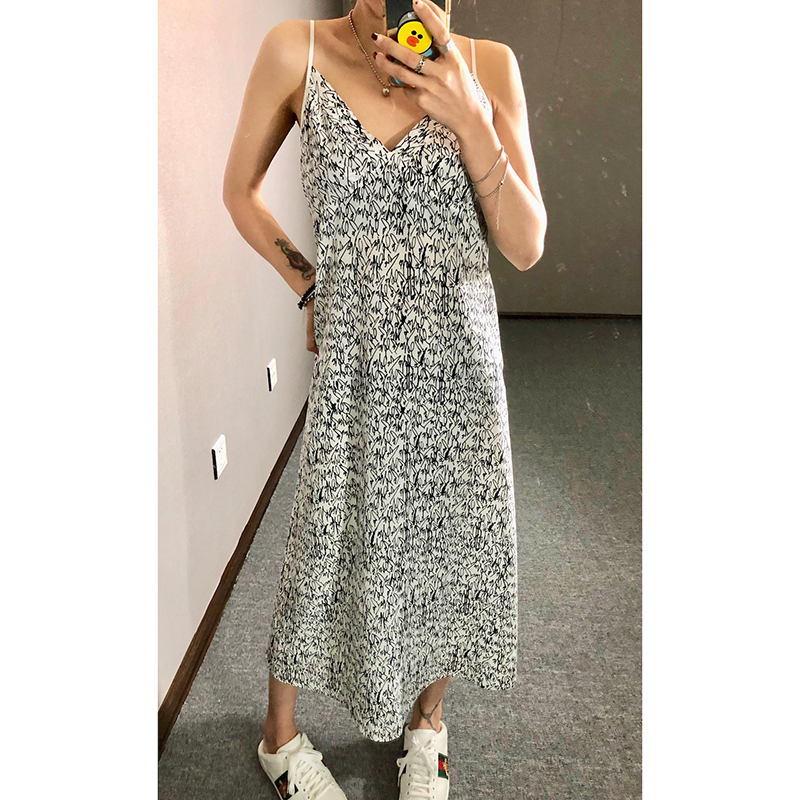 清库存年度限量版字母涂鸦吊带裙