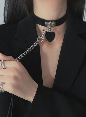 项圈女脖圈皮质铃铛脖环暗黑系爱心吊坠项圈颈环链条项链爱心项圈