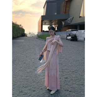 Floating晕染定位花 度假风气质吊带长裙女粉色温柔风无袖连衣裙