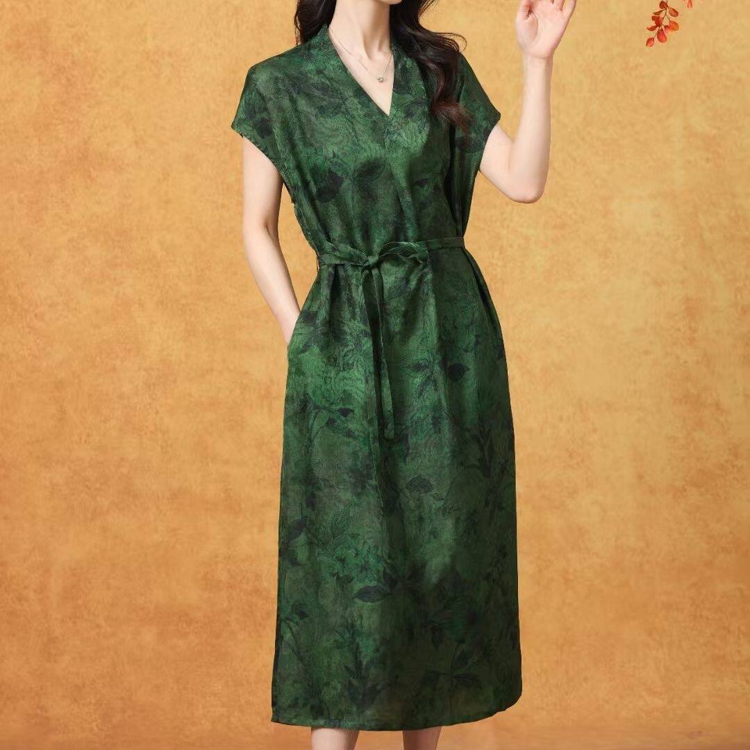 高端香云纱连衣裙2025夏季新款宽松夏季桑蚕丝大码显瘦妈妈裙子