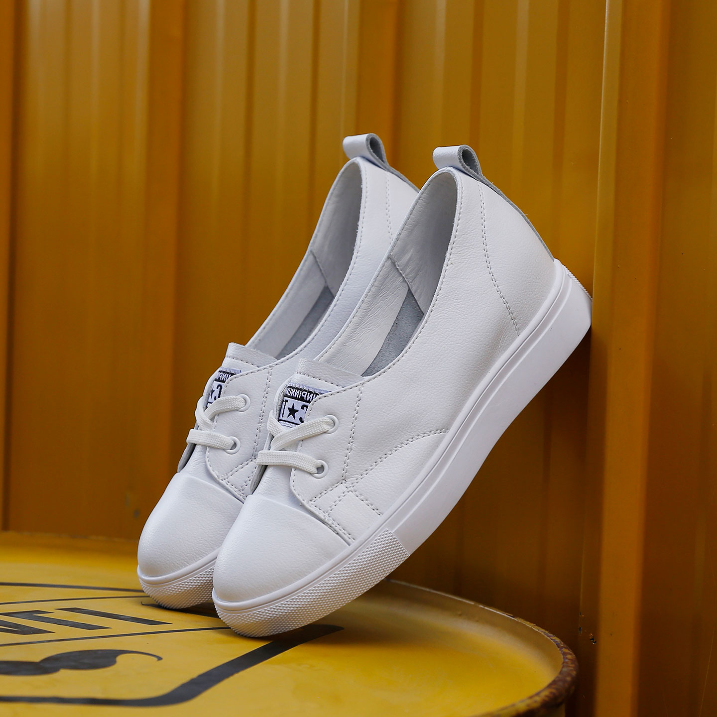 真皮内增高板鞋小白鞋休闲