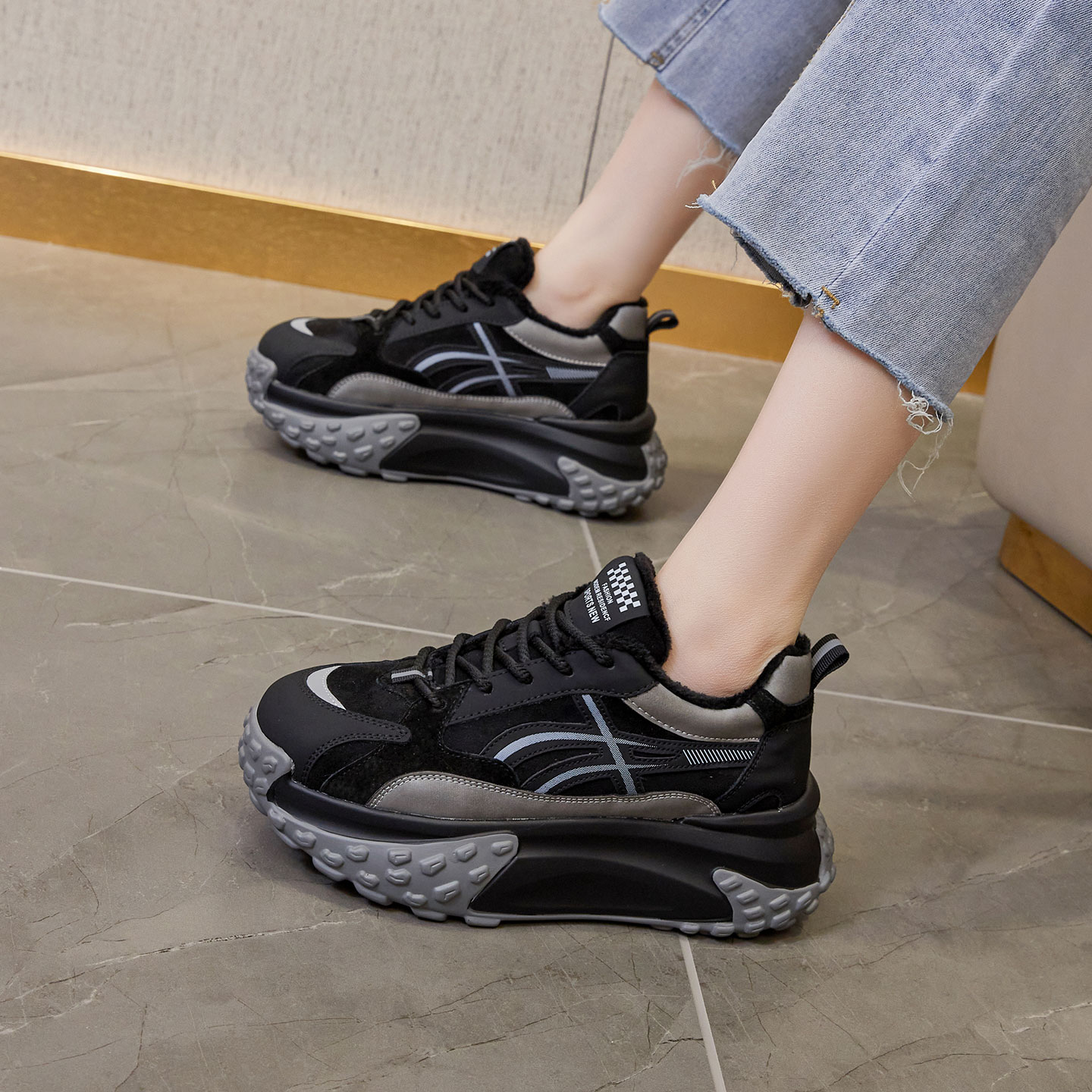 老爹鞋真皮厚底增高显脚小秋冬