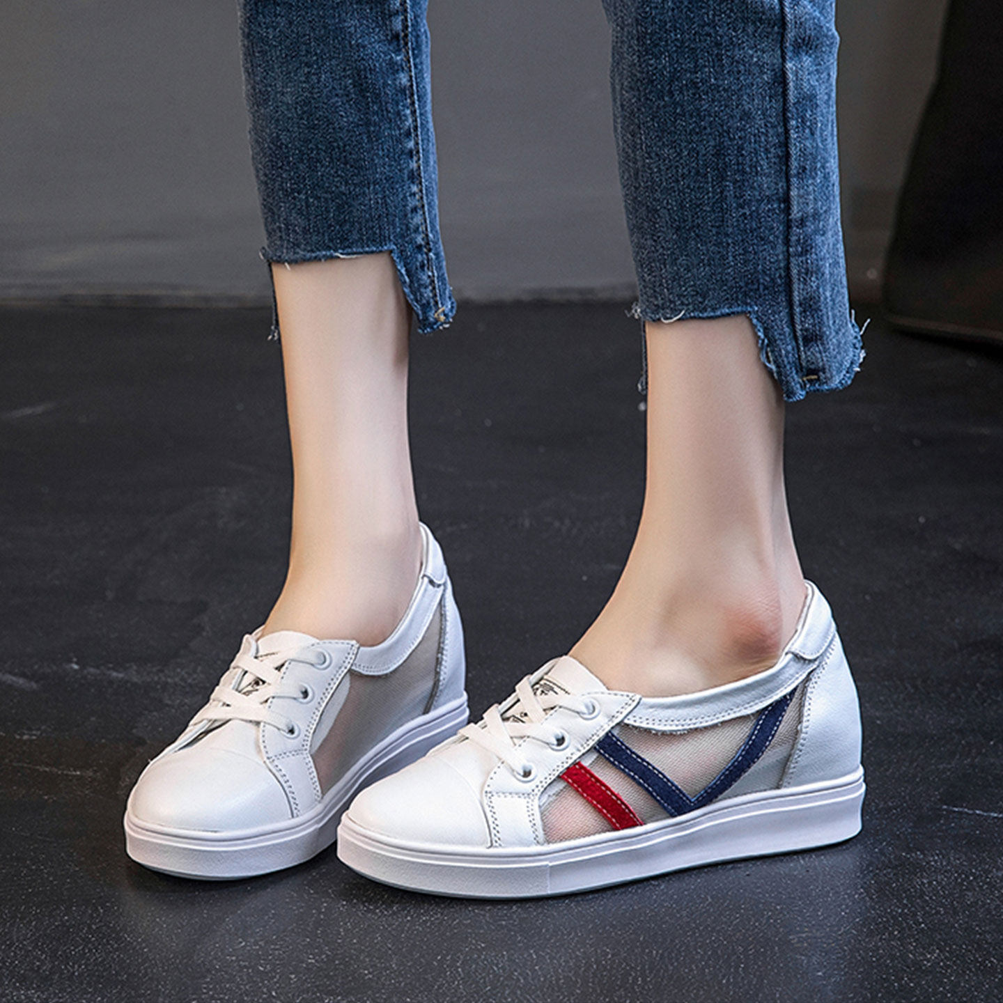 内增高小白鞋女网面透气夏季2026新款时尚显脚小百搭休闲鞋子板鞋