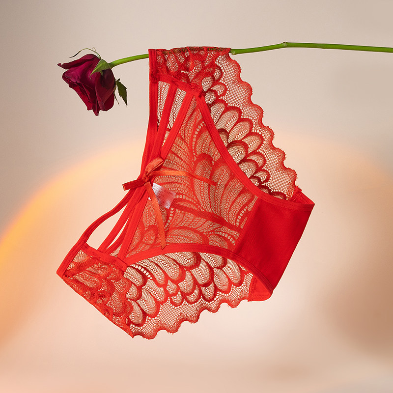 性感红色内裤女本命年蕾丝镂空火辣纯欲无痕透明低腰棉档三角短裤,女士内衣/男士内衣/家居服,女三角裤,淘宝优惠券,粉丝福利购,淘宝优惠卷