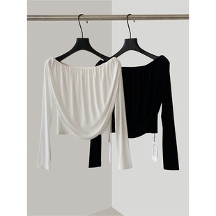THEIRS 悬垂褶皱立裁一字肩露肩上衣2026春新款高级感显瘦上衣