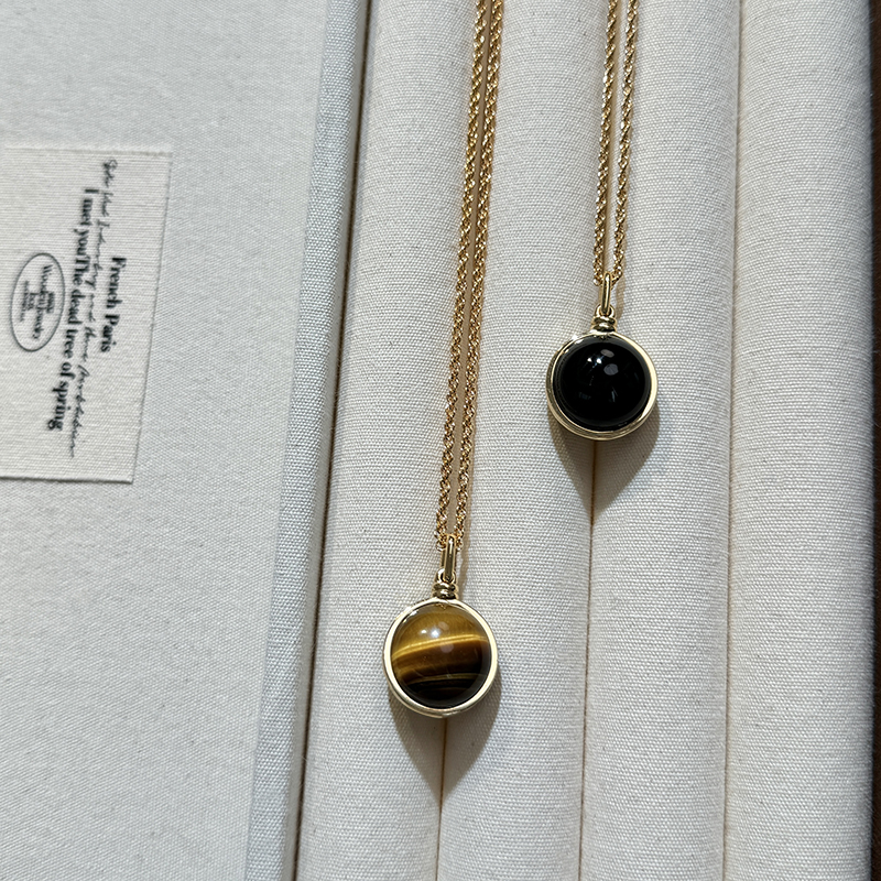 方糖家虎眼石黑玛瑙双面戴项链