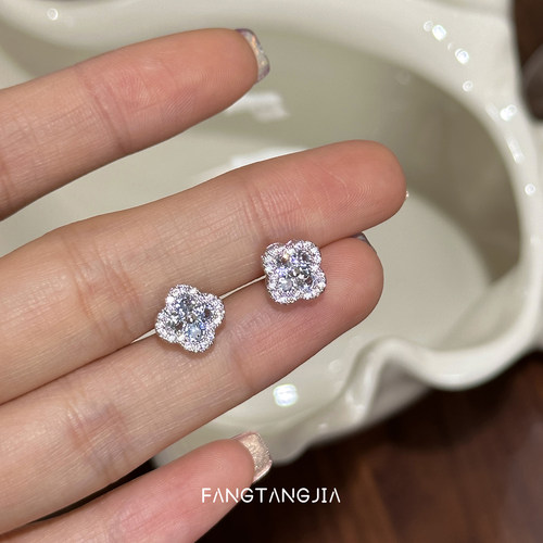 方糖家薄荷曼波小花锆石耳钉