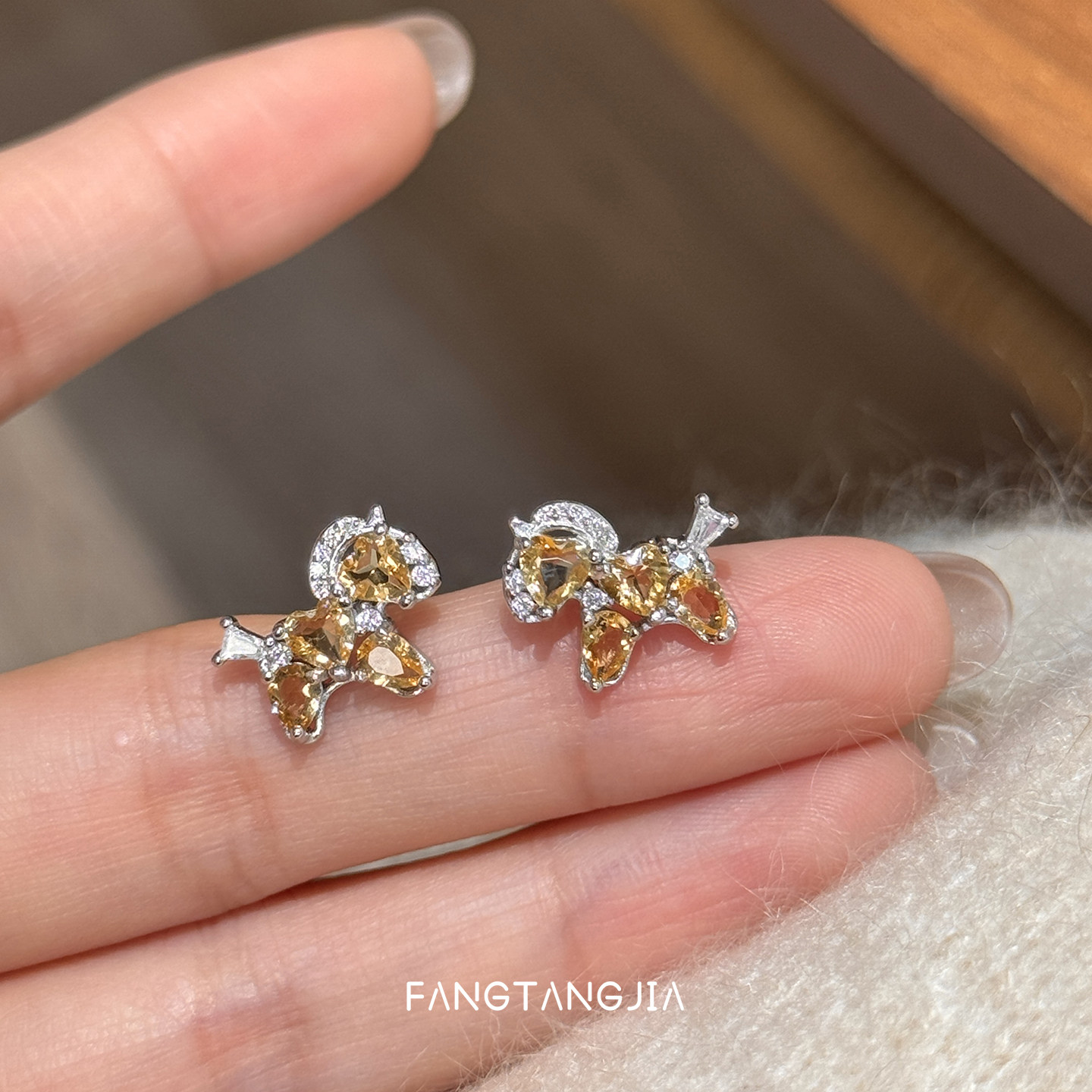 方糖家 天然黄水晶过年小马纯银耳钉独特小众轻奢高级感气质耳环,饰品/流行首饰/时尚饰品新,耳环,淘宝优惠券,粉丝福利购,淘宝优惠卷