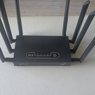家庭宽带WiFi6无线路由器支持插卡通电灯正常充二手--议价商品