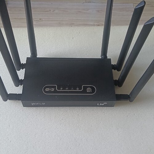 家庭宽带WiFi6无线路由器支持插卡通电灯正常充二手--议价商品