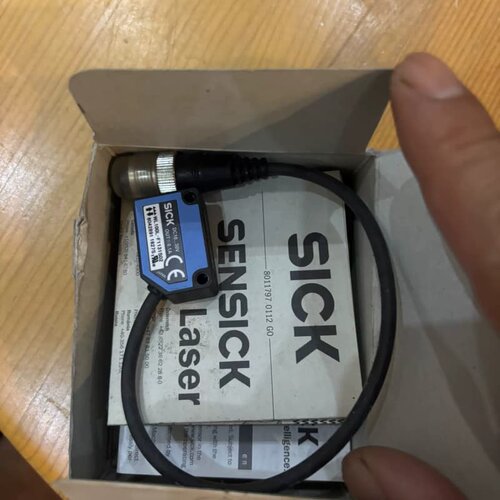 WL100L-F1131S02，西克传感器，订货号 6042--议价商品