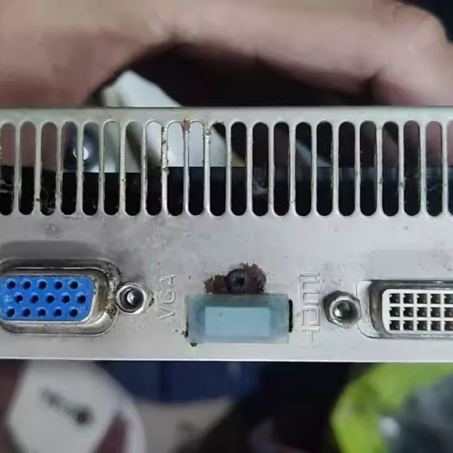 R7 240 1G GDDR5 PCIE HDMIDVI--议价商品 - 实物图