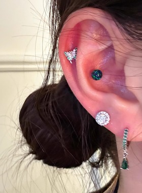 绿色蝴蝶澳宝医用钛钢耳骨钉女养耳洞睡觉免摘防过敏耳蜗钉耳钉女