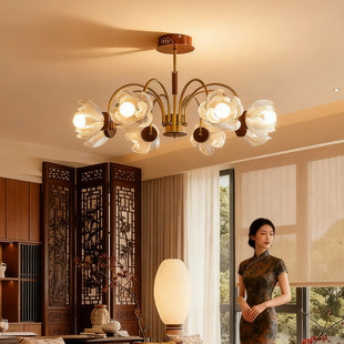 法式中古风花朵造型吊灯原木金属客厅卧室创意艺术温馨轻奢风灯具