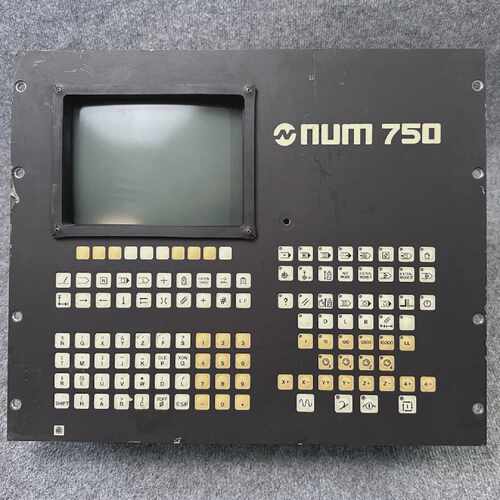 NUM  750  Bedienpanel  200457