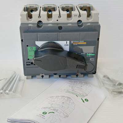 Merlin Gerin Interpact 31107 INS250 250A 4P Disconnect Switc
